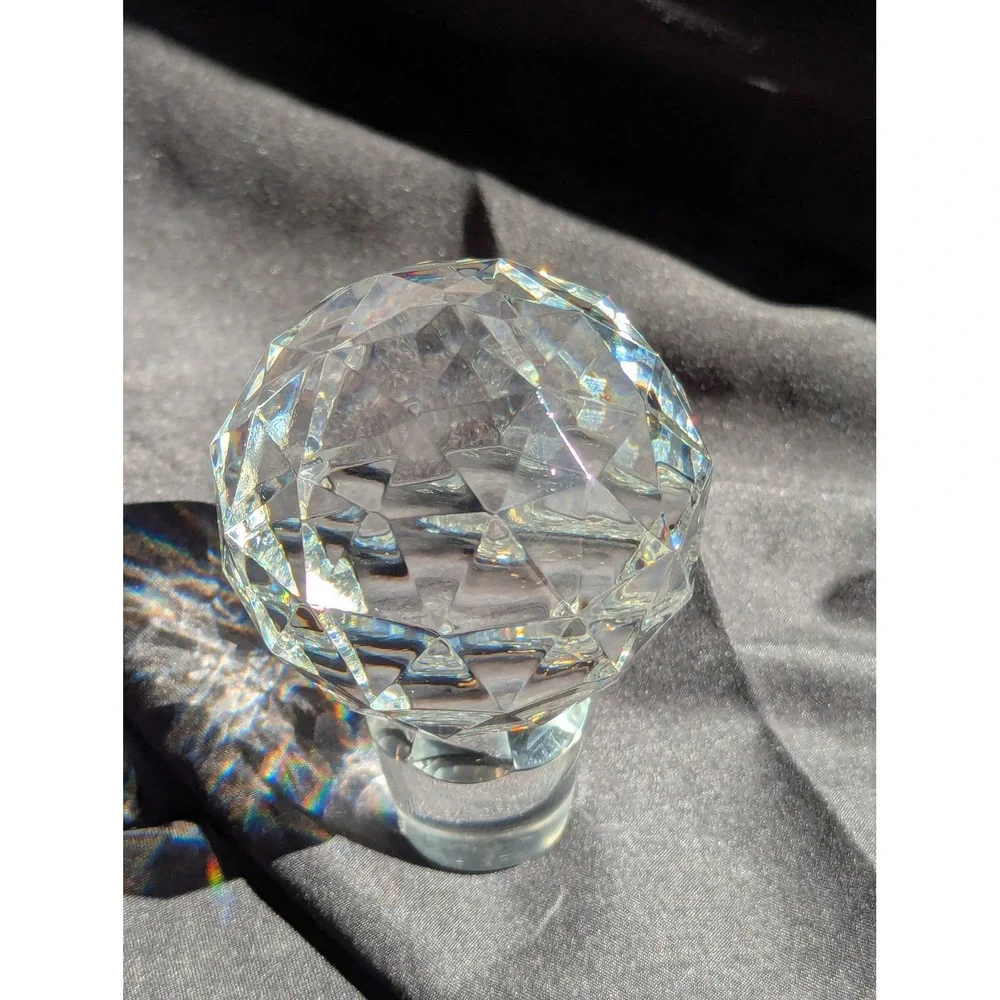 Unbranded elegant faceted